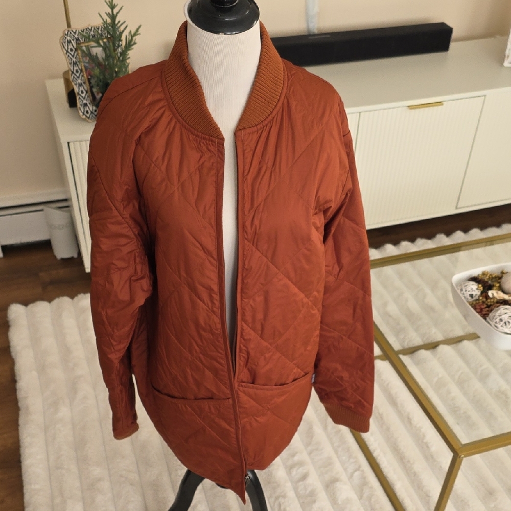 Patagonia Men's Bomber Jacket. Rust Color. Large